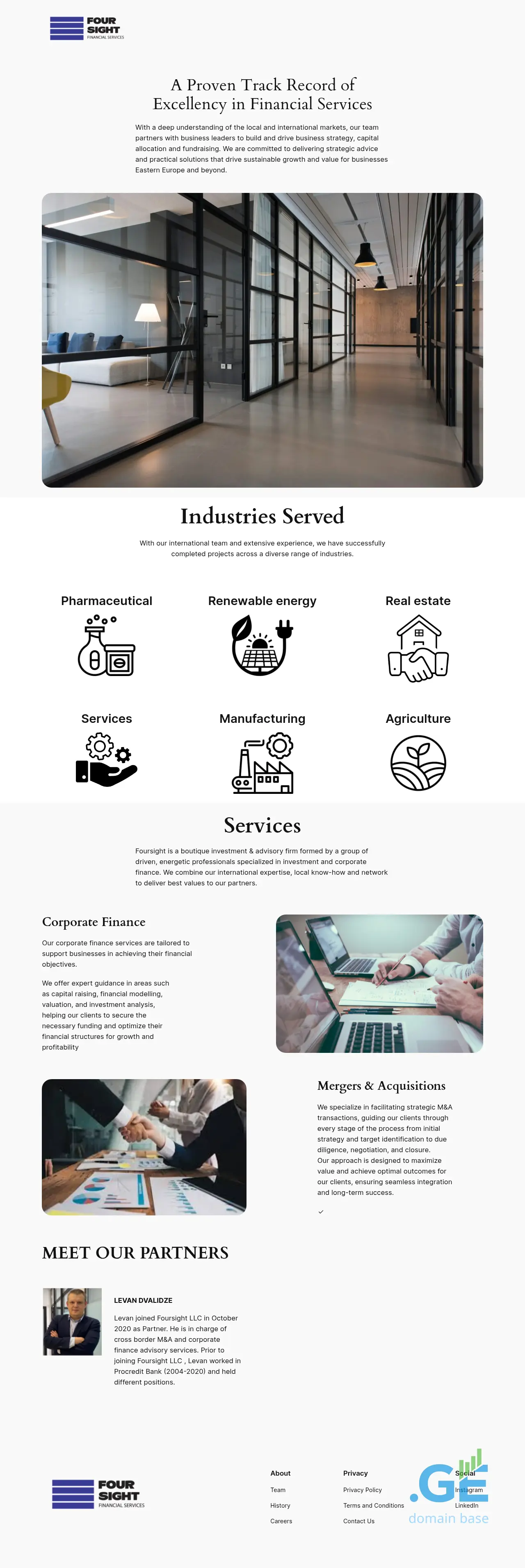 Screenshot of the site foursight.ge